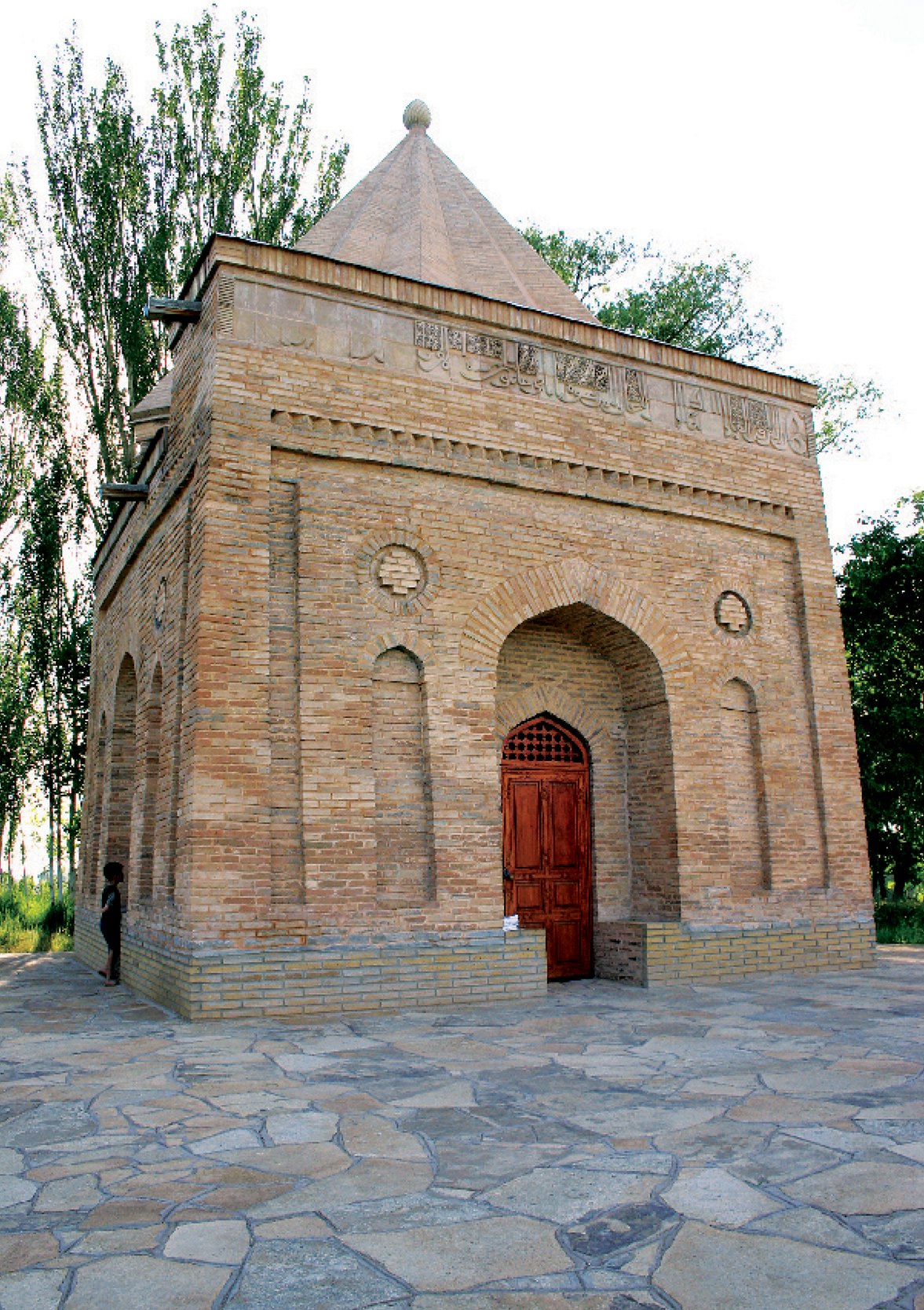 mausoleum Babadji Hatum